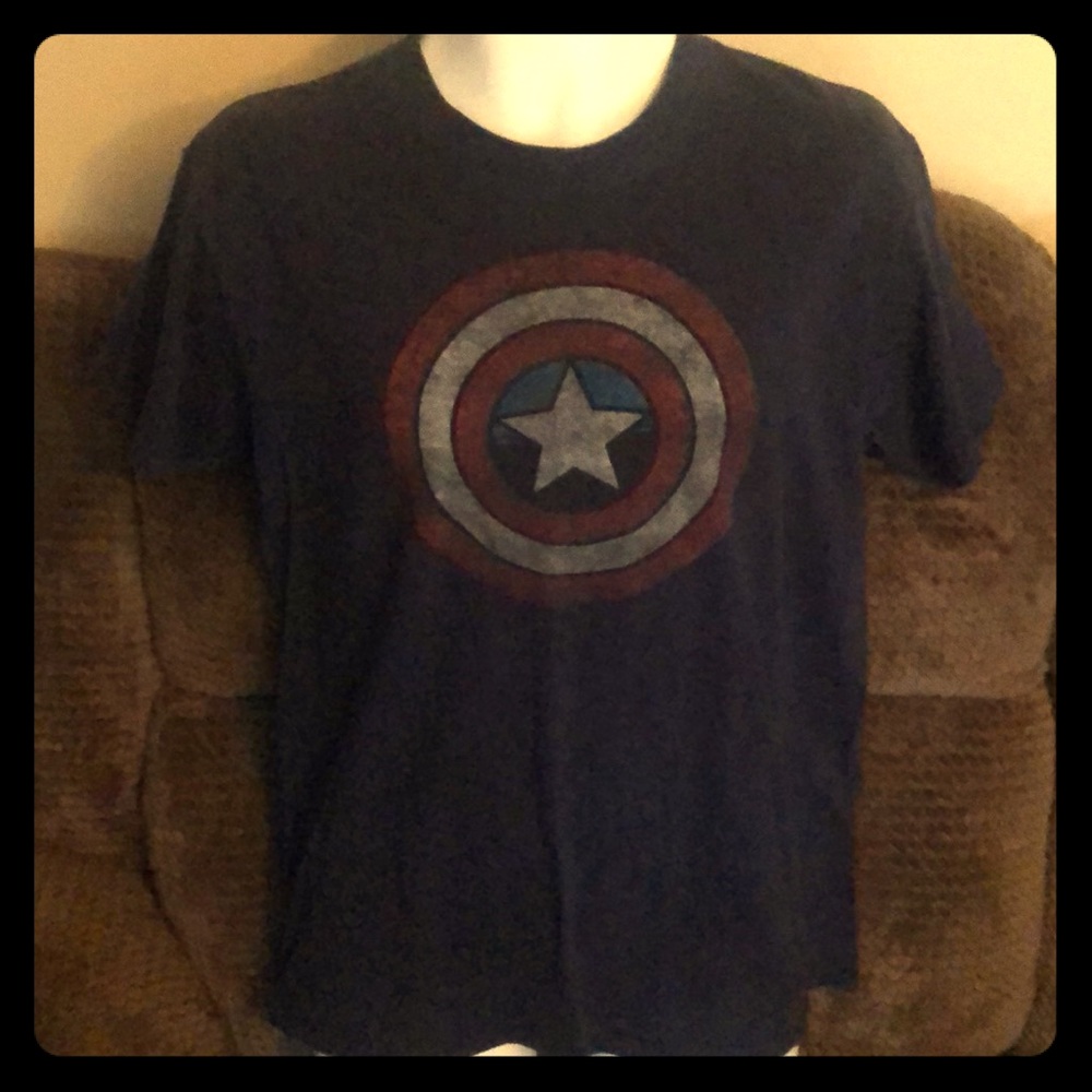 Vintage Marvel “CAPTAIN AMERICA” logo t-shirt EXC
